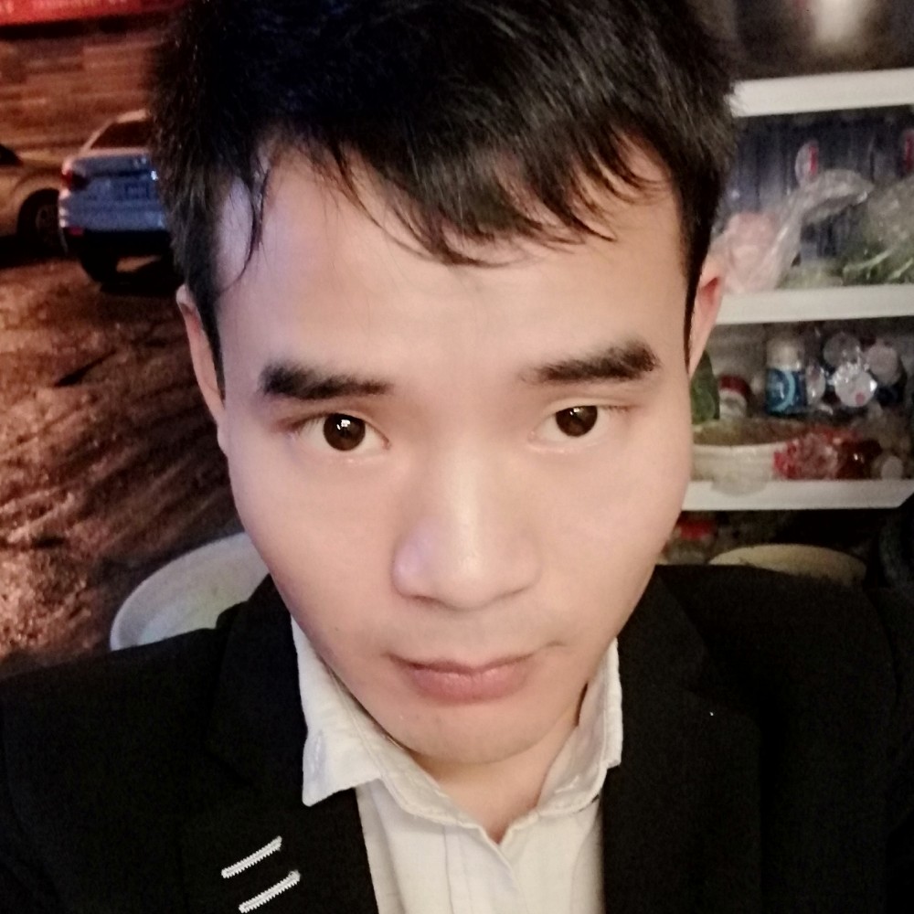 俏皮台灯真的照片