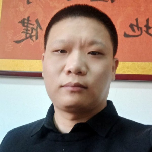 玫瑰爱恋怕黑的照片