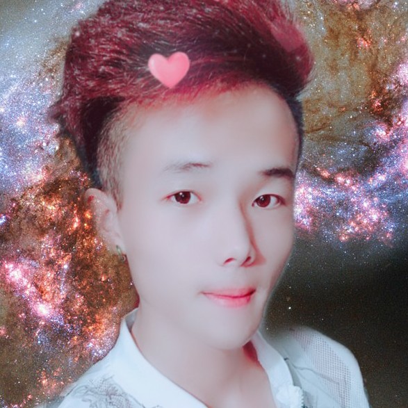 回頭的照片