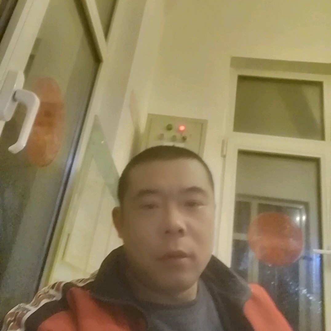 单叶草的照片