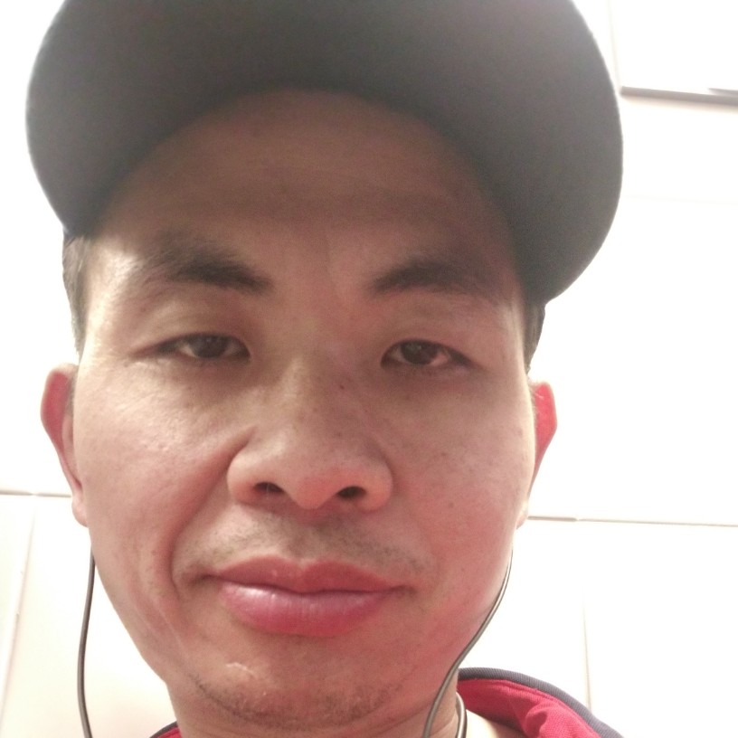 丑男一刀的照片