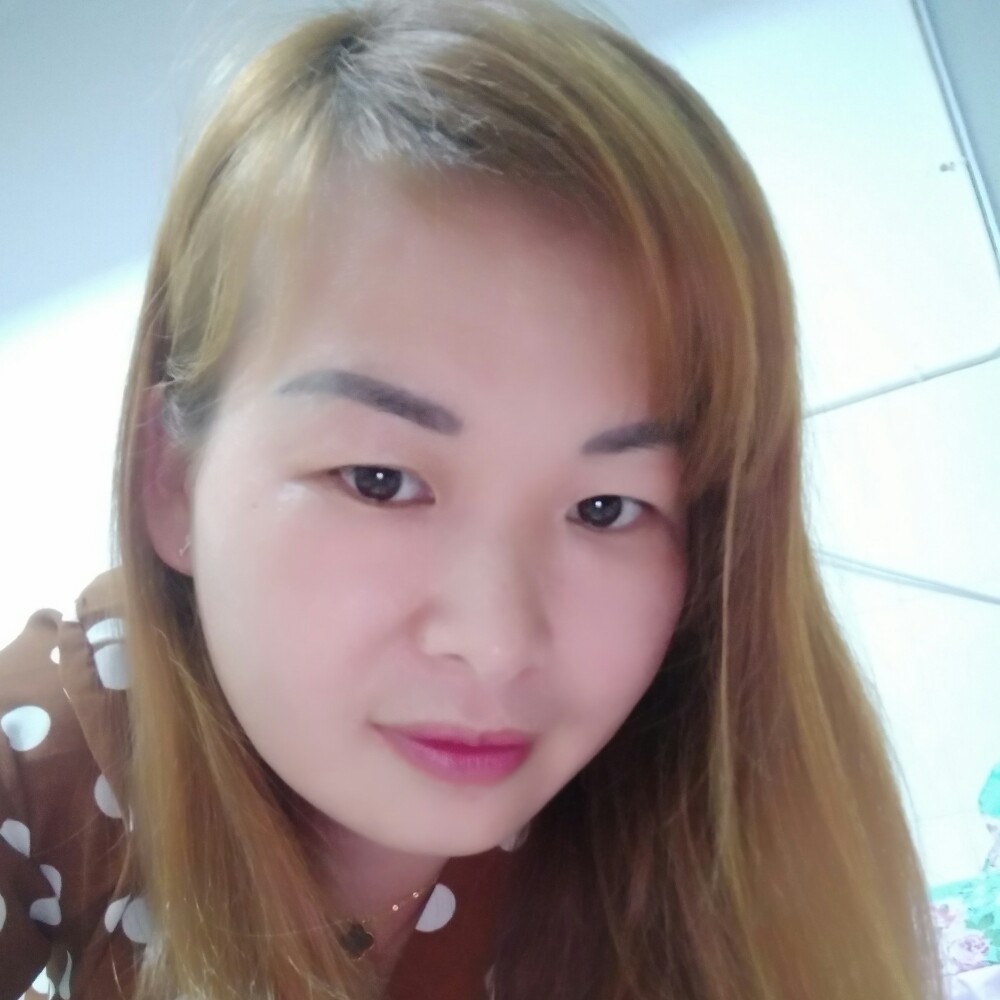 平淡红酒的照片