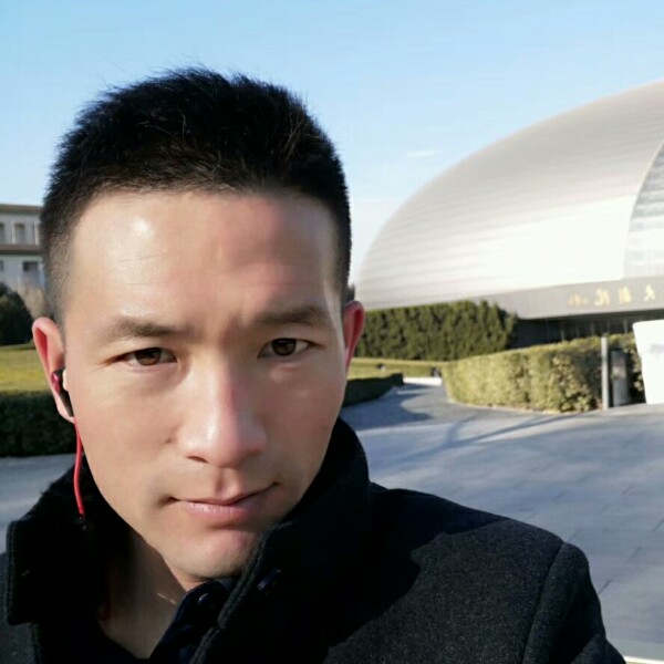 洋葱辣眼睛的照片