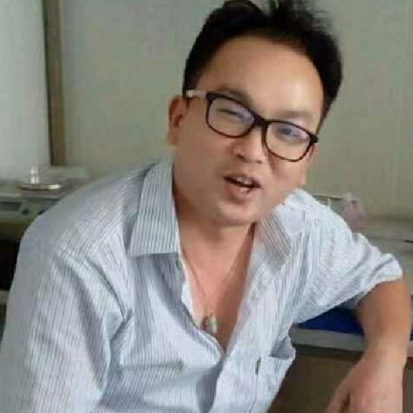 沈渭斌的照片