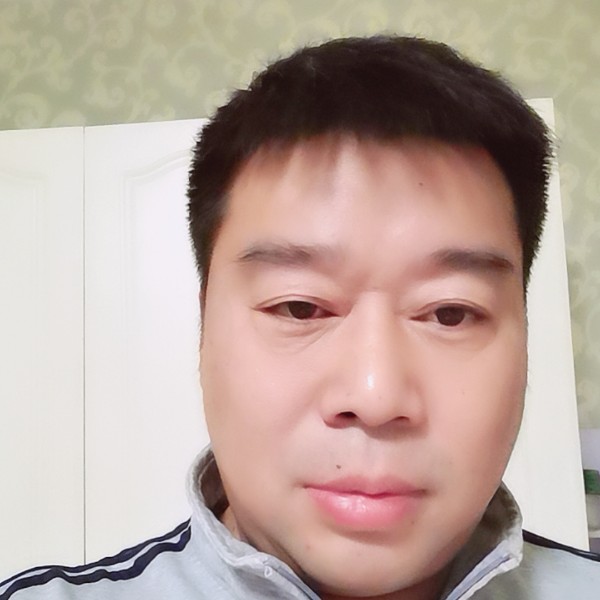 方盒和犹豫的照片