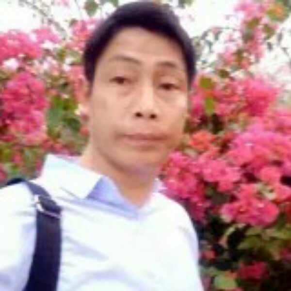 花瓣单身的照片