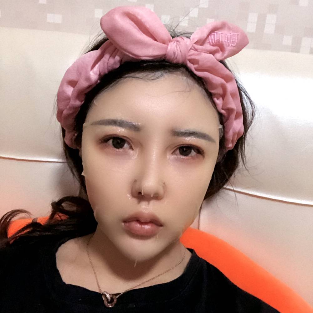 小妖精的照片