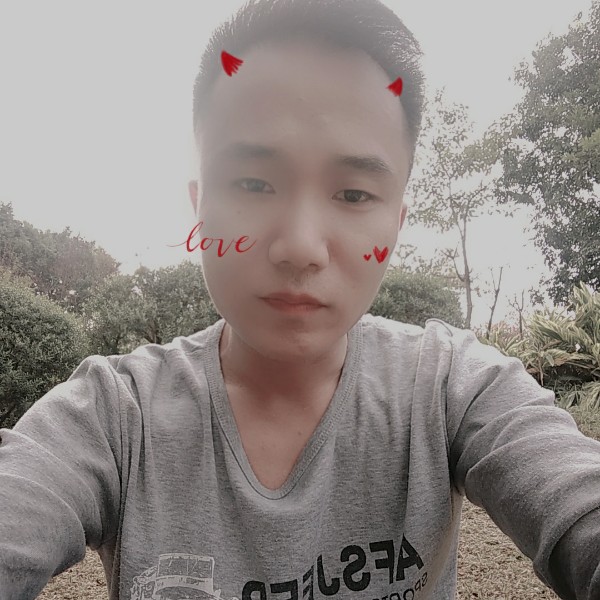 乐观等待帆布鞋的照片