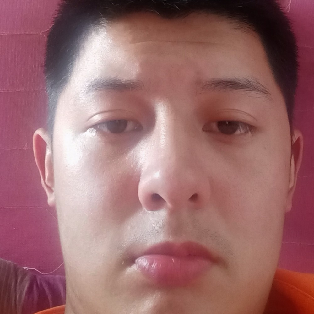 苗条浅吻冷静的照片