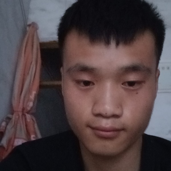 失心裂肺换你不屑的照片