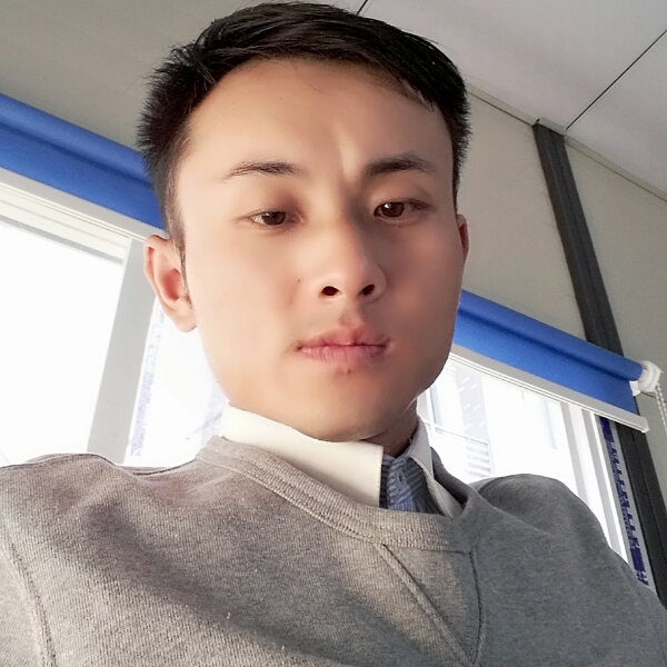 Ywang的照片
