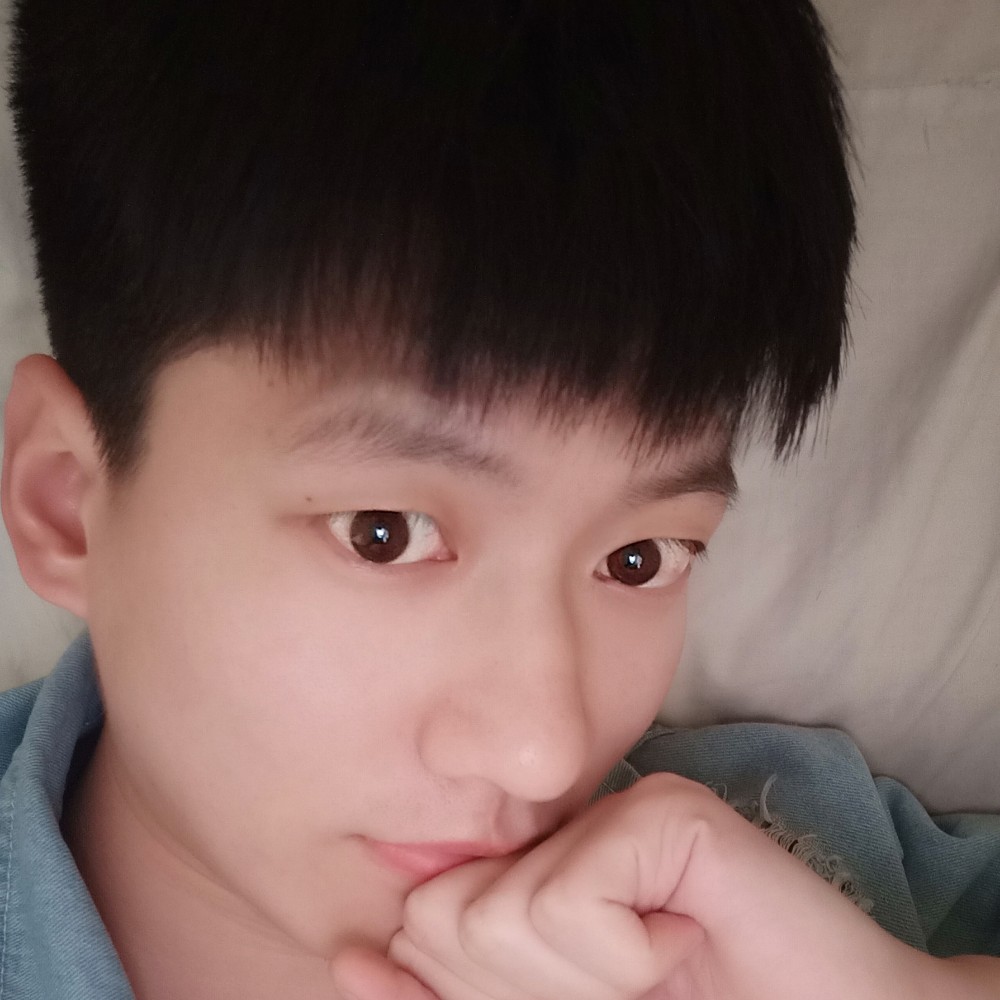 谨慎钢铁侠的照片