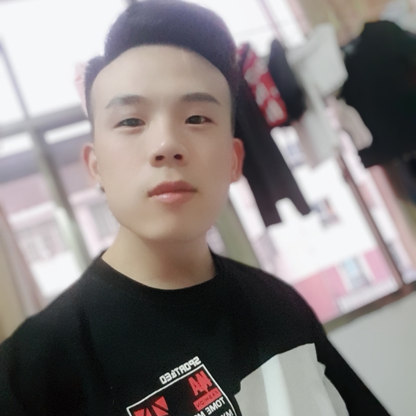 亮仔o的照片