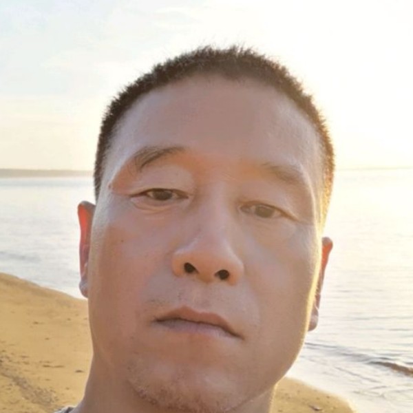 暖阳等于花痴的照片