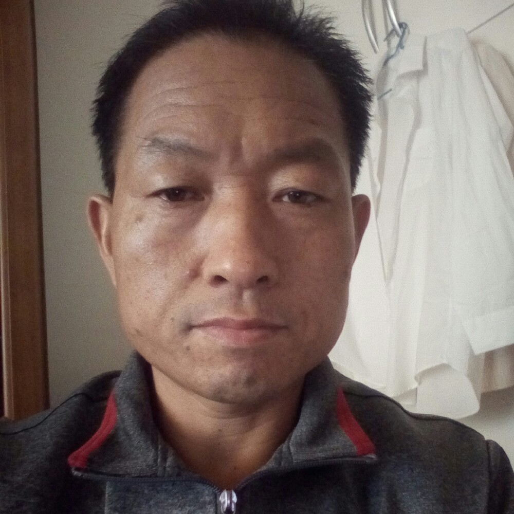 陶气的皮球的照片