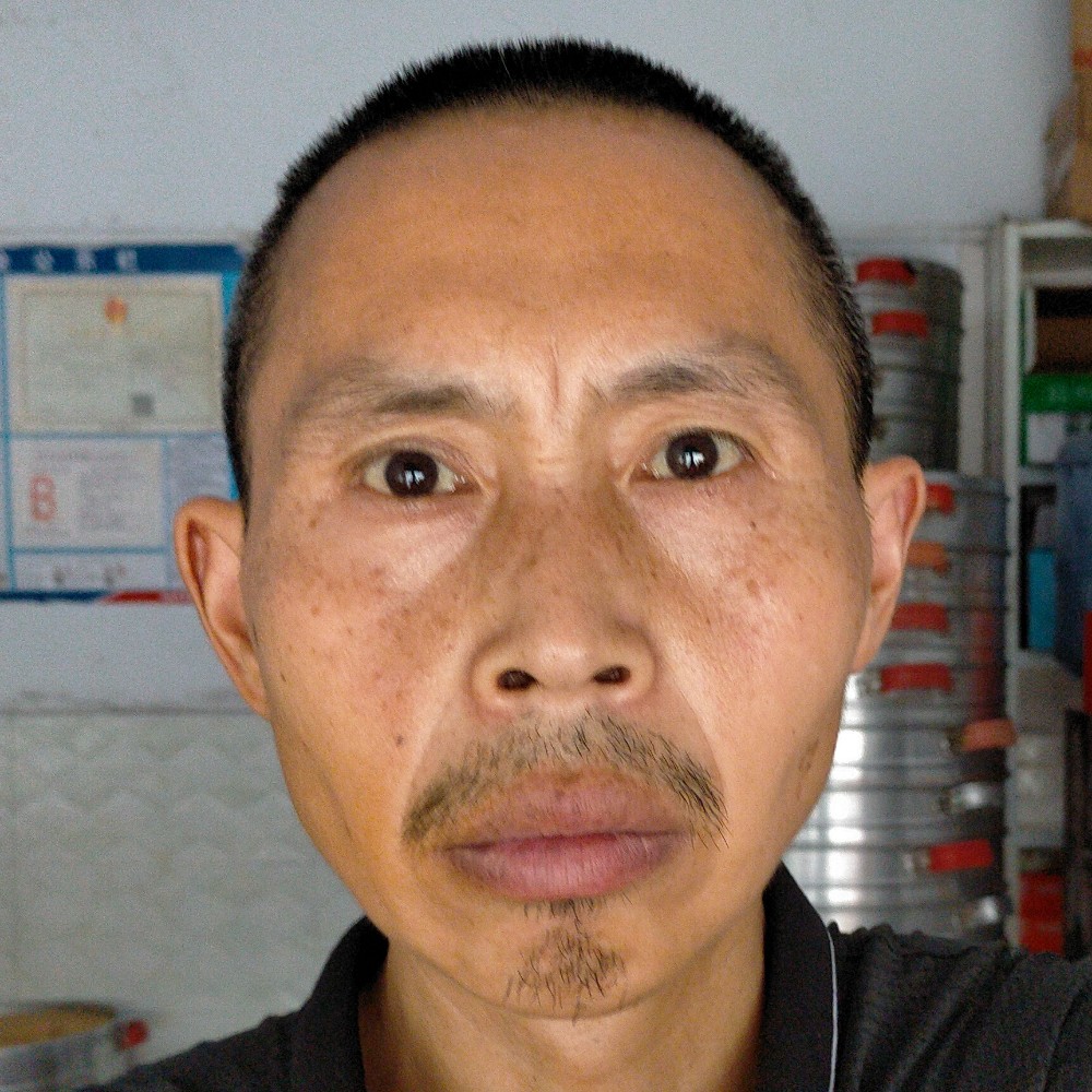 单调九万的照片
