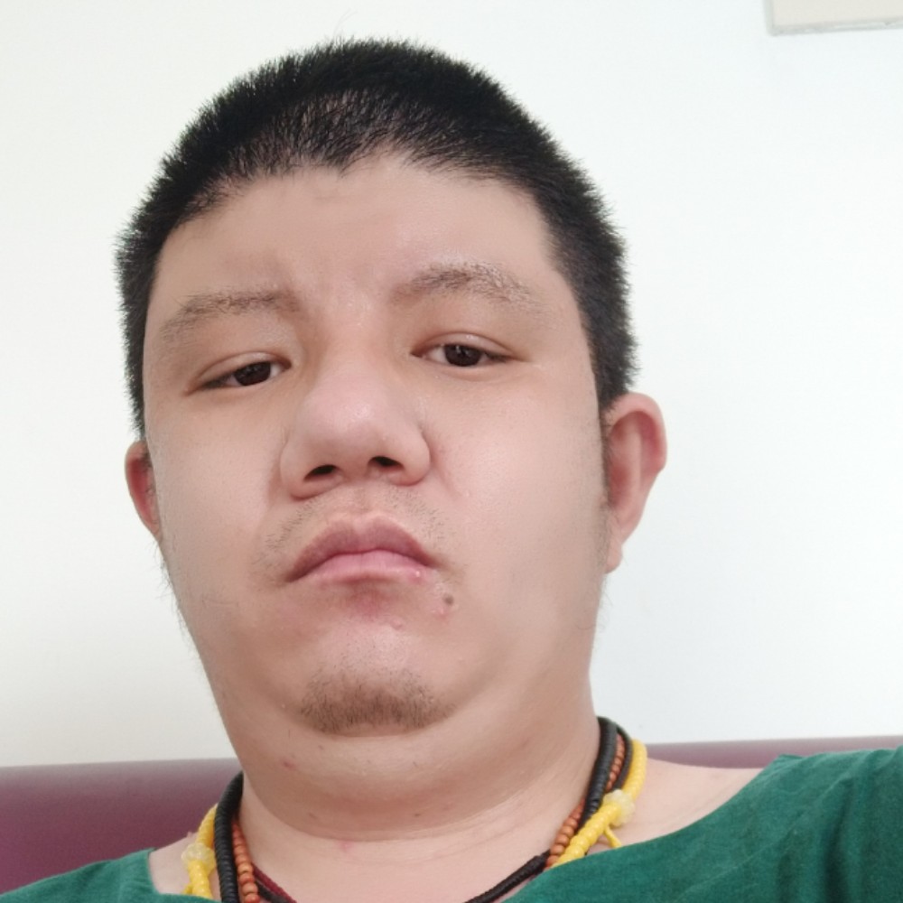 紧张改变香氛的照片