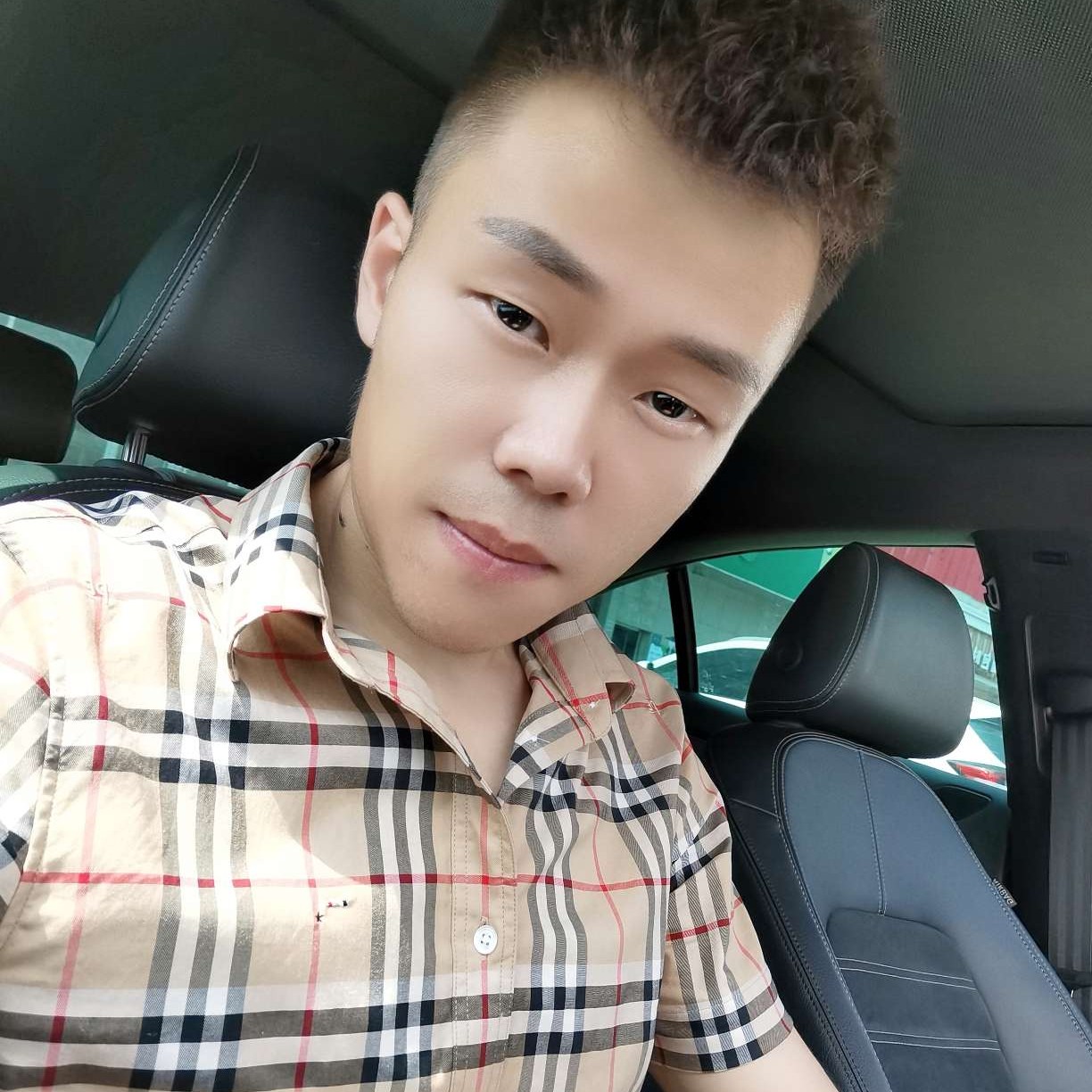 _绅士的照片