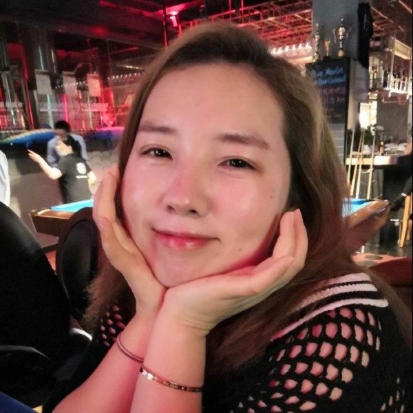 丁婷婷的照片
