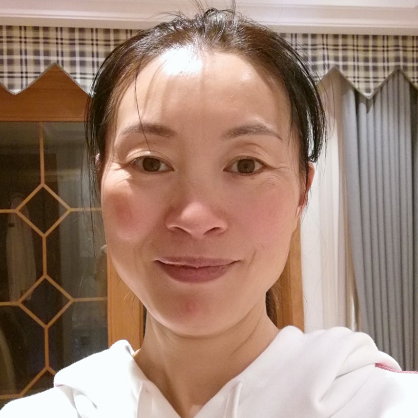 圣鉴澜的照片