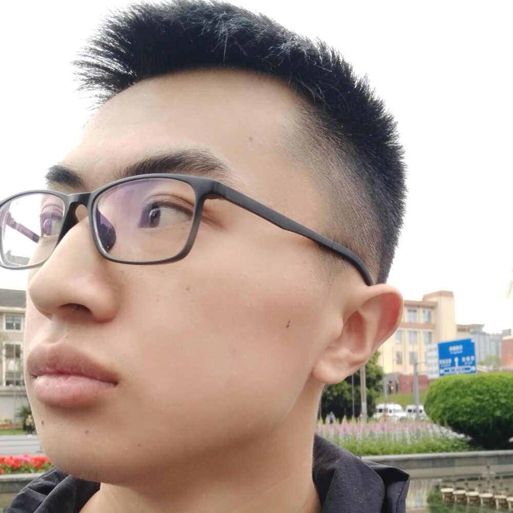 滑板凝眸缠绵的照片