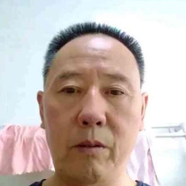 手链回眸优美的照片