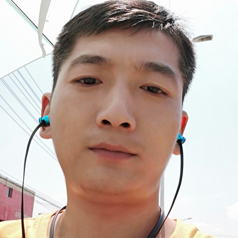 水池缠绵的照片