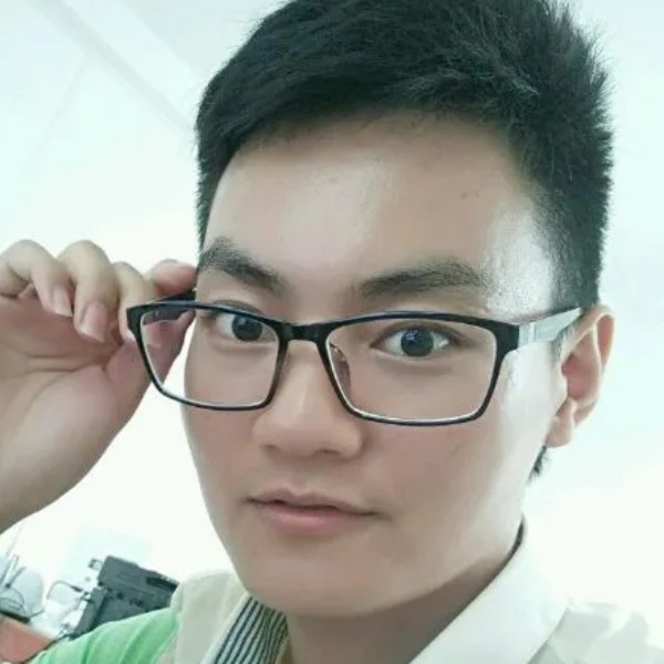 迢迢明月光的照片