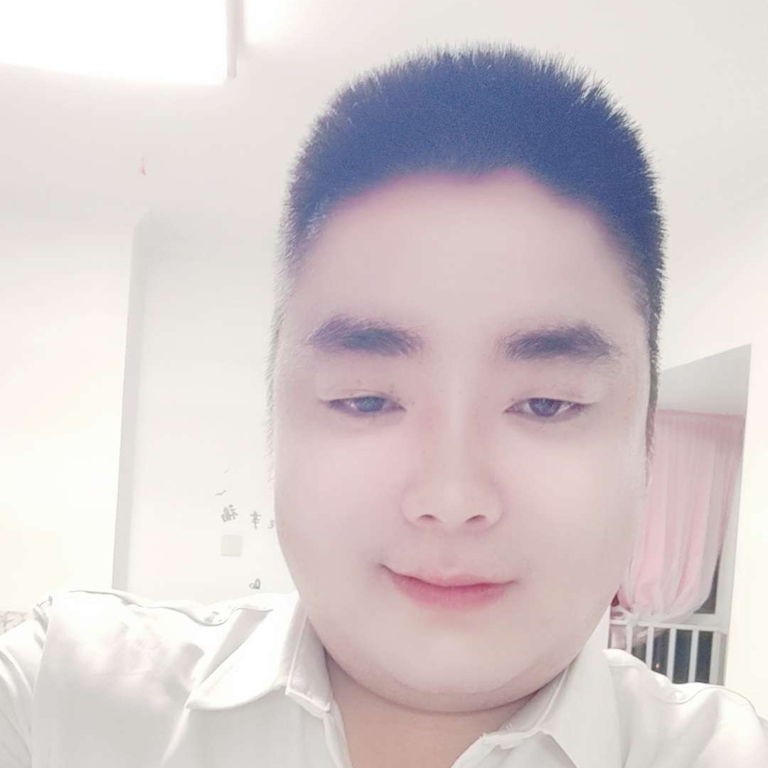爱撒娇回首水杯的照片