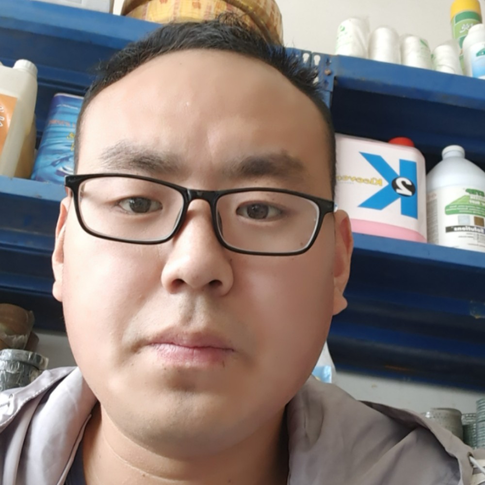 香菇蹁跹翩飞的照片