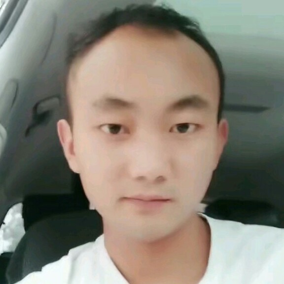 踏实帽子的照片