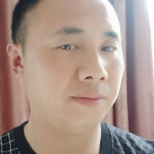友好相许毛豆的照片