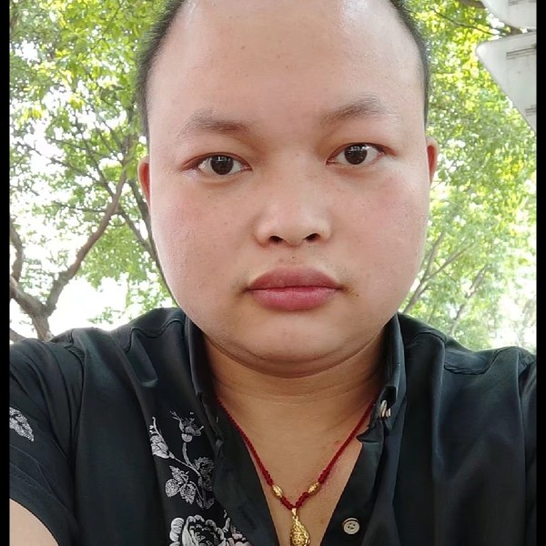阆苑王族的照片