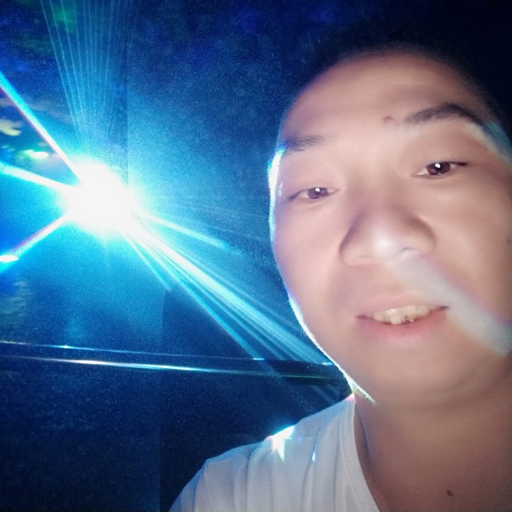 青衫懵懂的照片