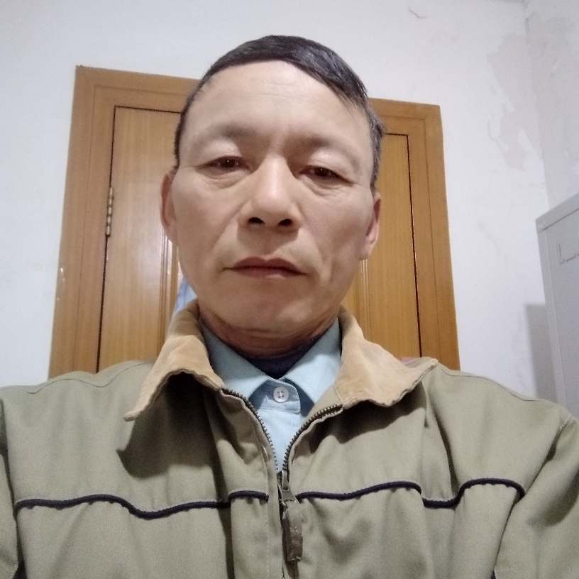 小蝴蝶多么高贵的照片