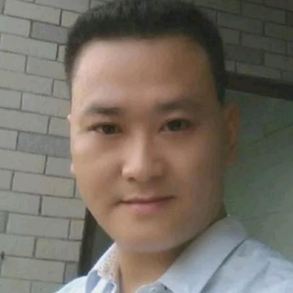 李哲明的照片
