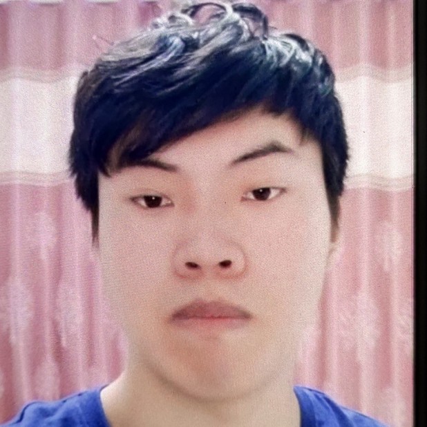 陪我就行的照片