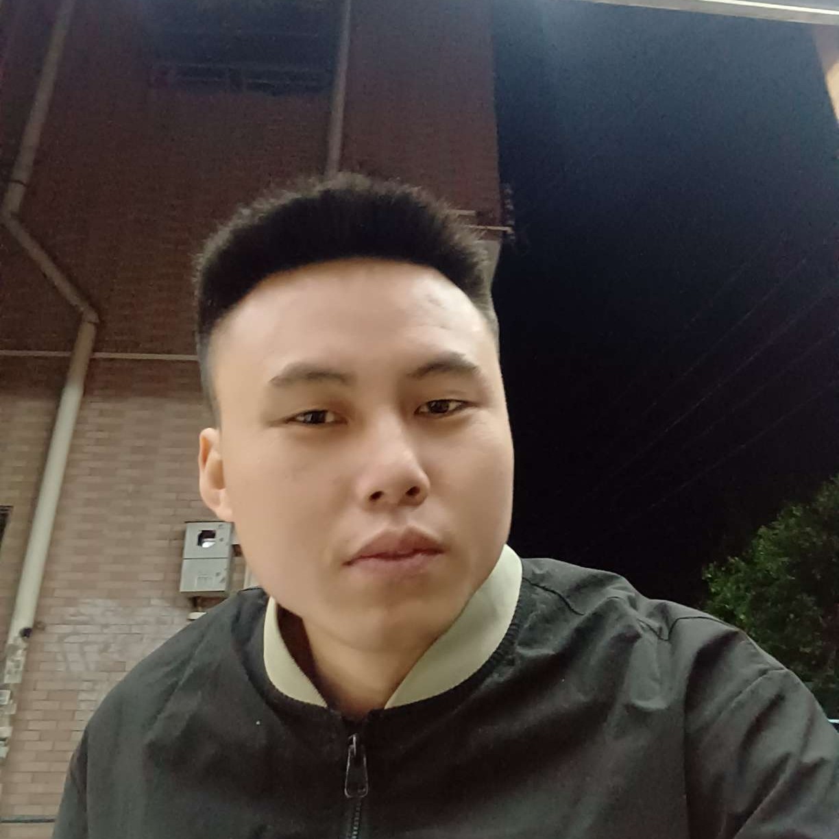 苗条的愉快的照片