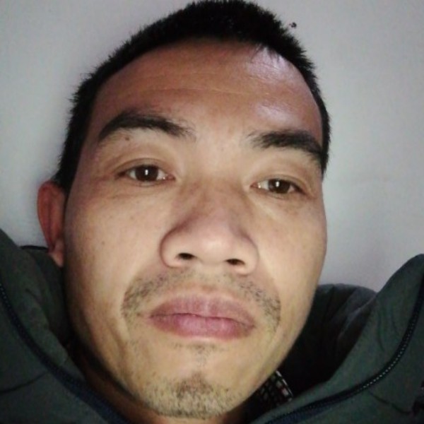 多情請溪流的照片