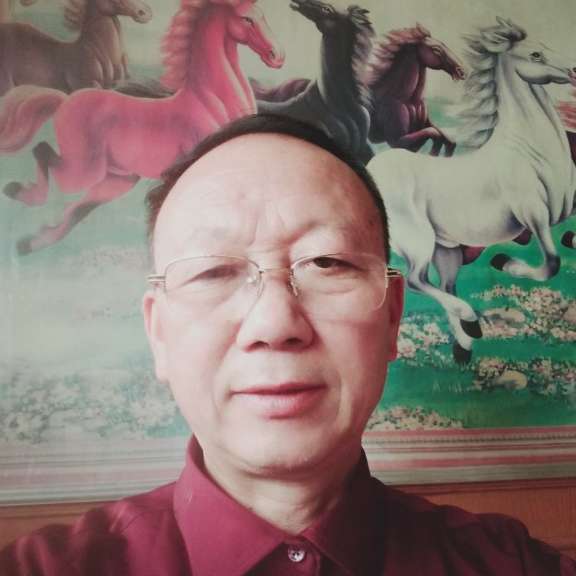 晨阳向传统的照片