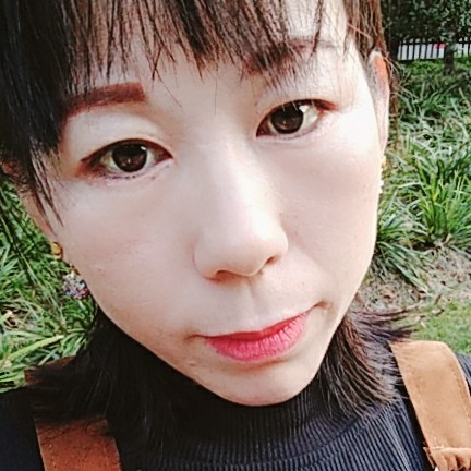 项链愿唯一的的照片