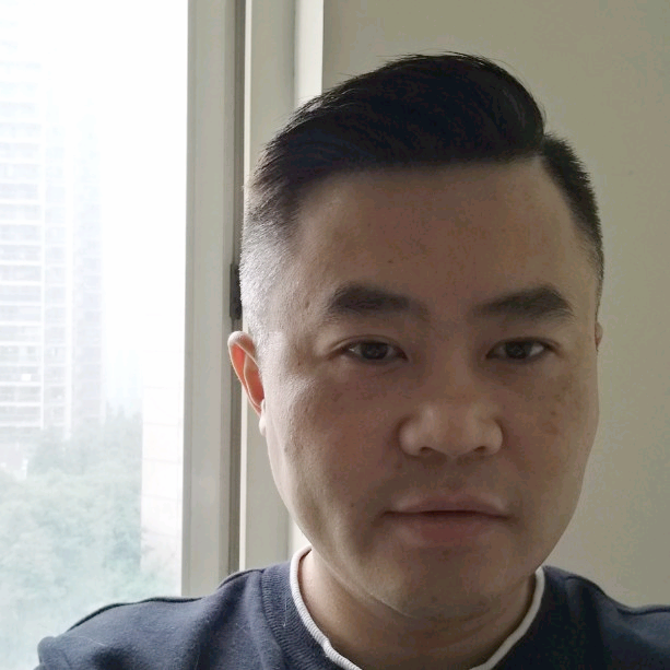 温暖的大石头的照片