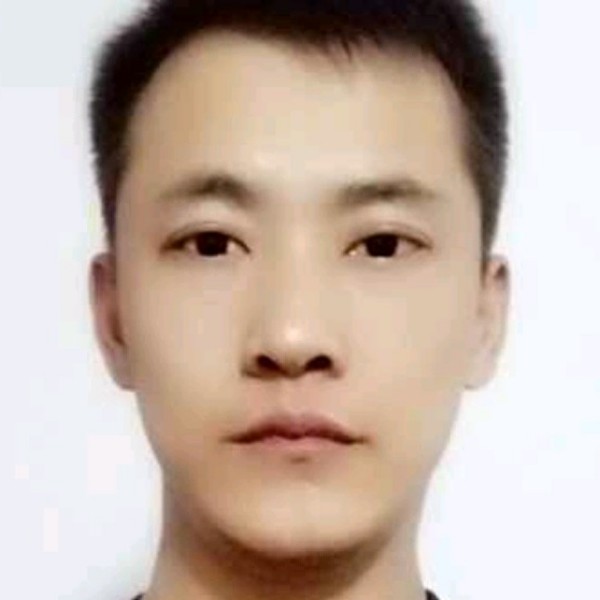 奔跑吧龙哥的照片
