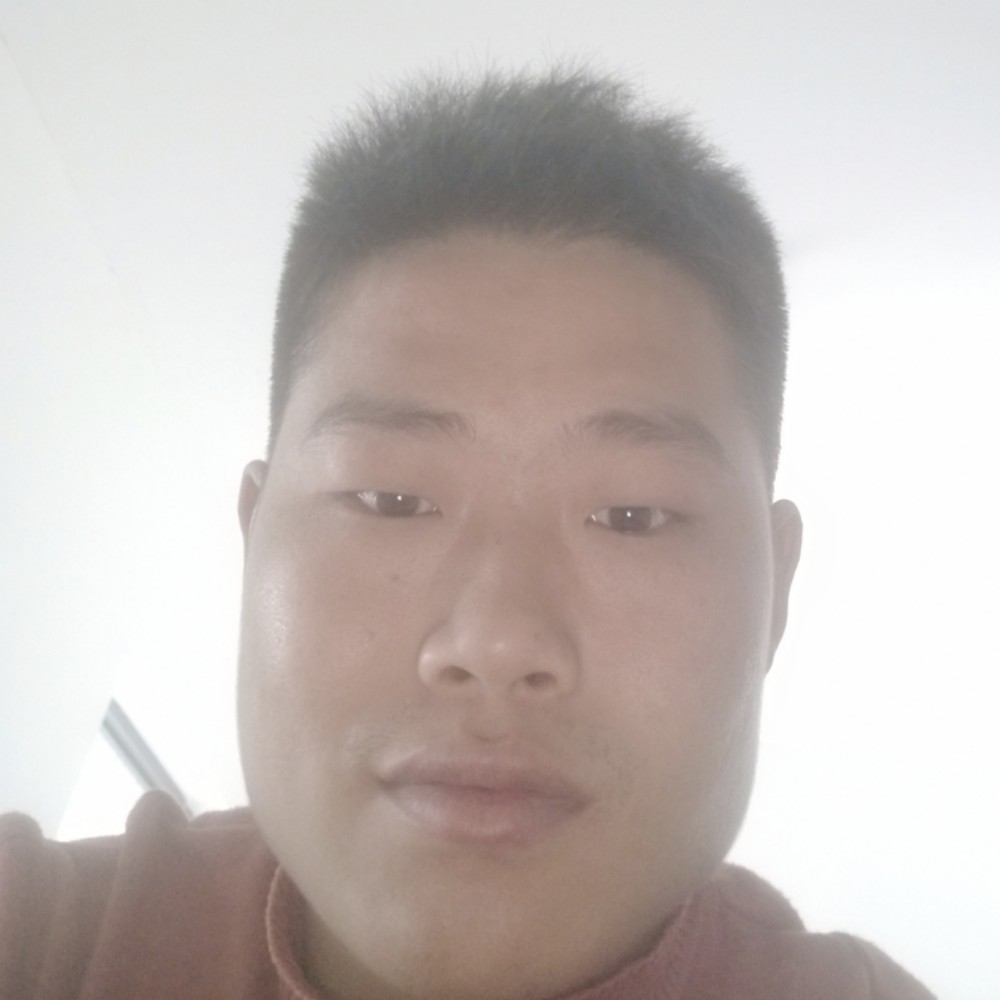 身影漫步笑点低的照片