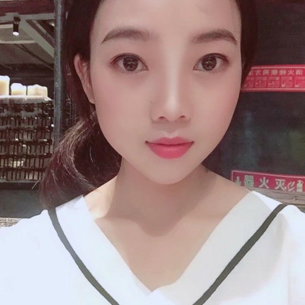 柒玥♛的照片