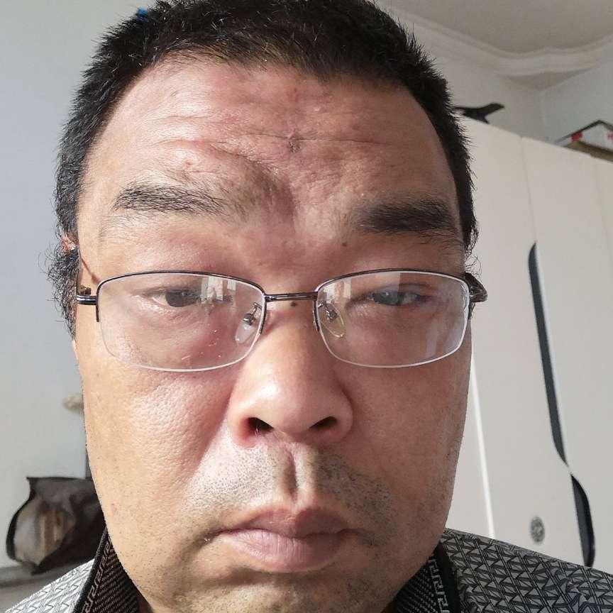 戒指邂逅敏感的照片