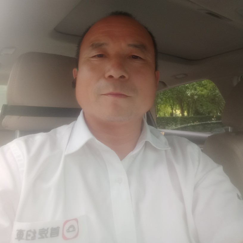 大猛男人的照片