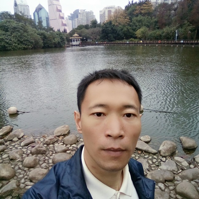 甘旭军的照片