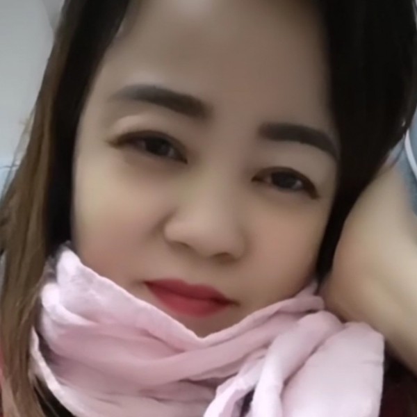 留胡子泪了金针菇的照片