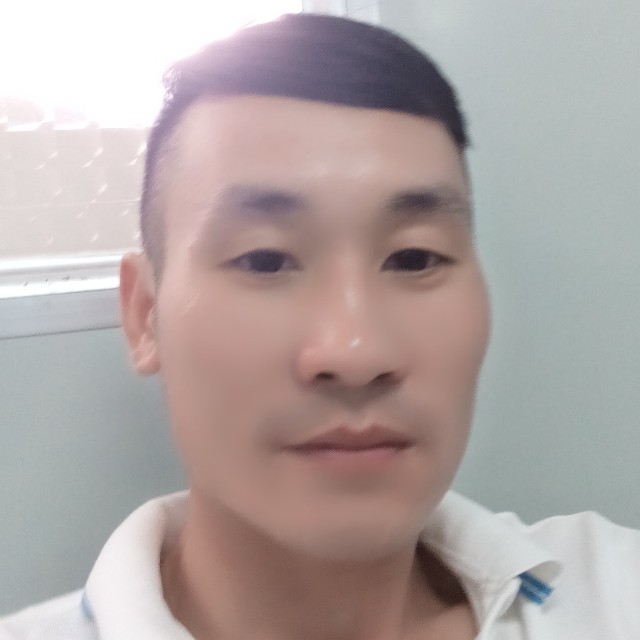 情话深拥清脆的照片